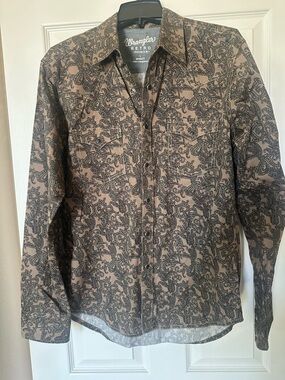 Men’s Wrangler Retro Premium Brown Paisley Western Shirt size large
